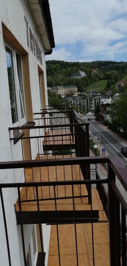 Domy Wczasowe Tryumfy Bed & Breakfast Krynica Zdroj Luaran gambar