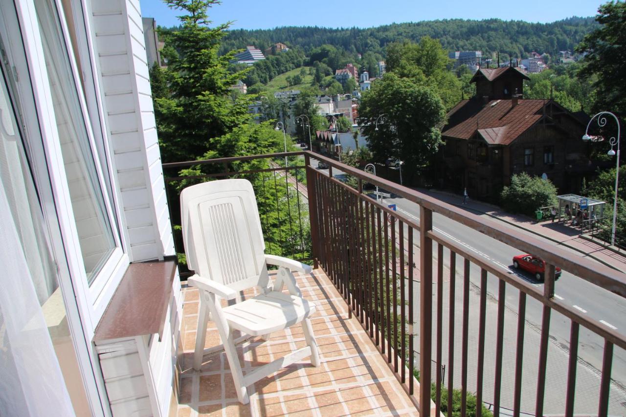 Domy Wczasowe Tryumfy Bed & Breakfast Krynica Zdroj Luaran gambar