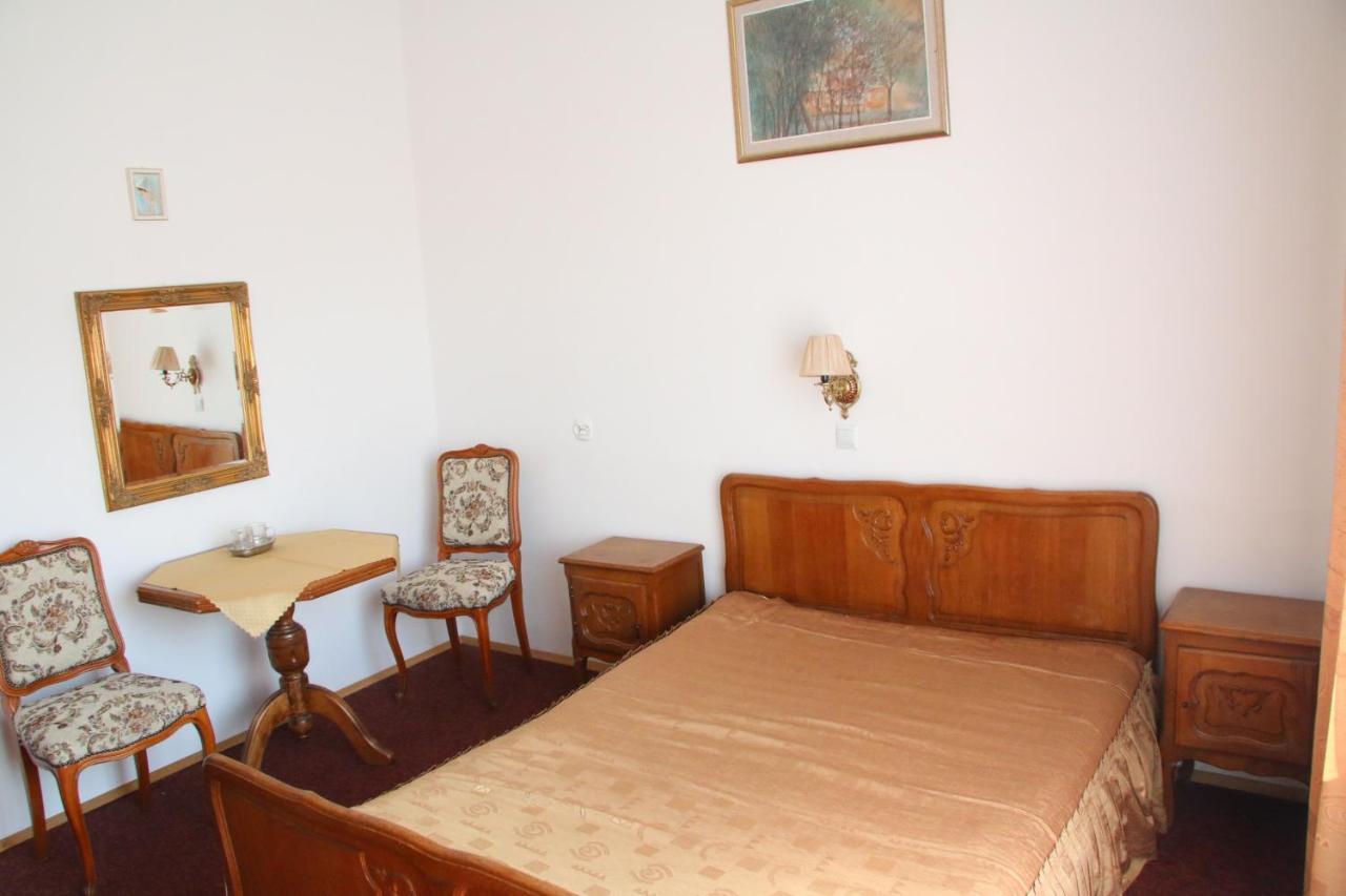 Domy Wczasowe Tryumfy Bed & Breakfast Krynica Zdroj Luaran gambar