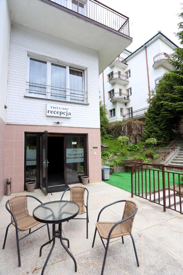 Domy Wczasowe Tryumfy Bed & Breakfast Krynica Zdroj Luaran gambar