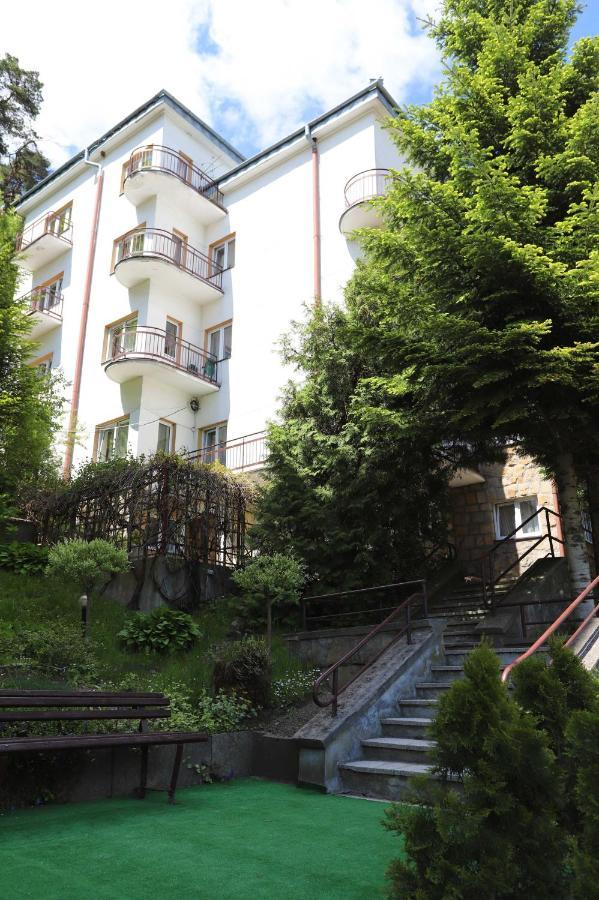 Domy Wczasowe Tryumfy Bed & Breakfast Krynica Zdroj Luaran gambar