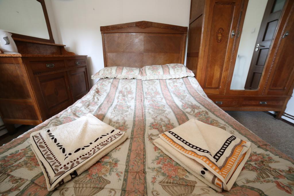 Domy Wczasowe Tryumfy Bed & Breakfast Krynica Zdroj Bilik gambar
