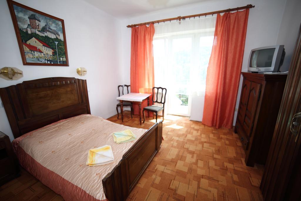 Domy Wczasowe Tryumfy Bed & Breakfast Krynica Zdroj Bilik gambar