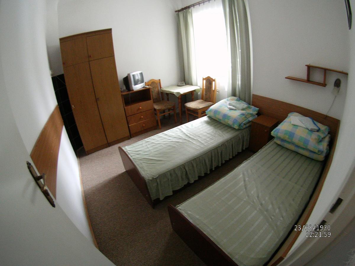 Domy Wczasowe Tryumfy Bed & Breakfast Krynica Zdroj Luaran gambar